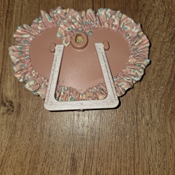 Welcome To Our Home 80's Country Cottagecore Needlepoint Bunny - Picture 3 of 3